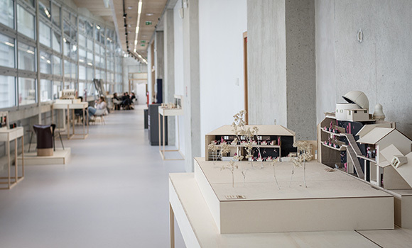 architecture-interieure-maquettes-etudiants-ecole-bleue